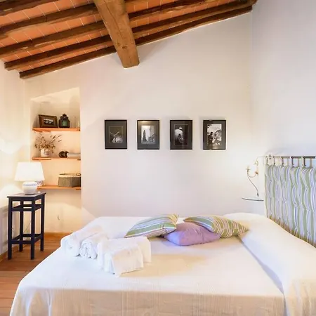 La Tuia Vacanze For 4pp And For 2pp Montevarchi