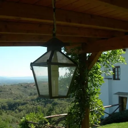 La Tuia Vacanze For 4pp And For 2pp Holiday home
